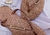 Chinelo Glitter Gold na internet