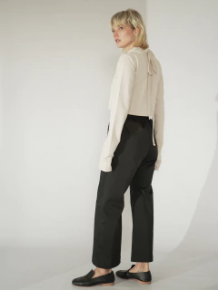 pantalón base negro