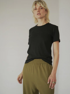 Pantalón Sudestada oliva - BELEN AMIGO