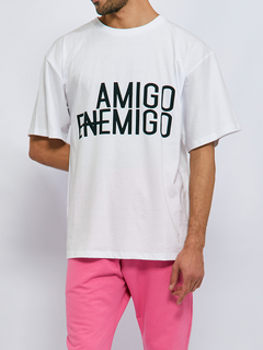 Imagen de remerón amigo enemigo con estampa