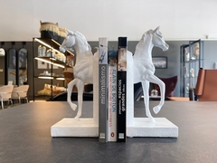 SUJETA LIBROS CHEVAL