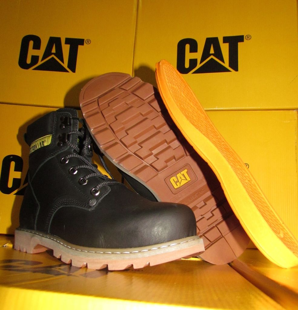 BOTA CATERPILLAR PRETA/AMARELO