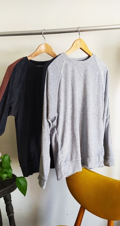 Velvet Buzo modelo Edge