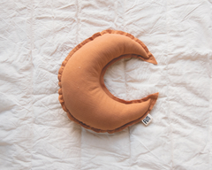 ALMOHADONES CON FORMAS GALACTICAS - comprar online