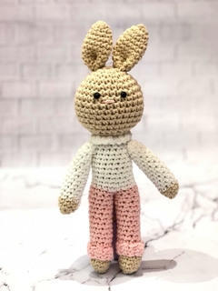 CONEJOS DE CROCHET