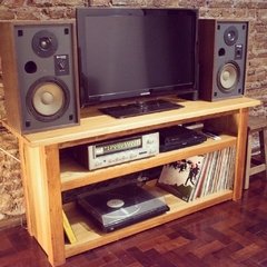 MUEBLE TV "WOODY" (OPCIONAL RUEDAS)