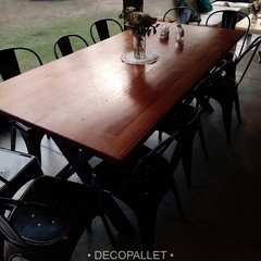 MESA “AL VOLO” EN X en internet