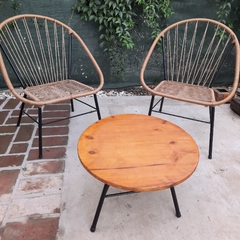 JUEGO 2 SILLAS + MESA MADERA & HIERRO - Decopallet