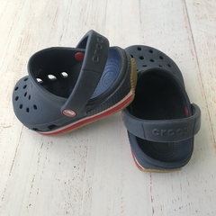 CROCS NUEVAS. T 6/7 - tienda online