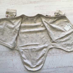 Body cruzado manga larga. Baby UNIQLO. T 3-6 meses en internet