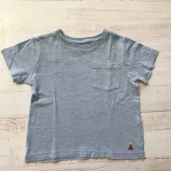 Remera de algodón manga corta. GAP. T 2 años
