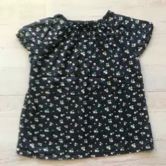 Blusa floreada. H&M. T 12-18 meses en internet