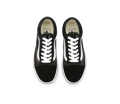 OLD SKOOL PLATFOR VANS NEGRO en internet