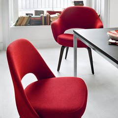 SAARINEN SILLA BASE MADERA en internet