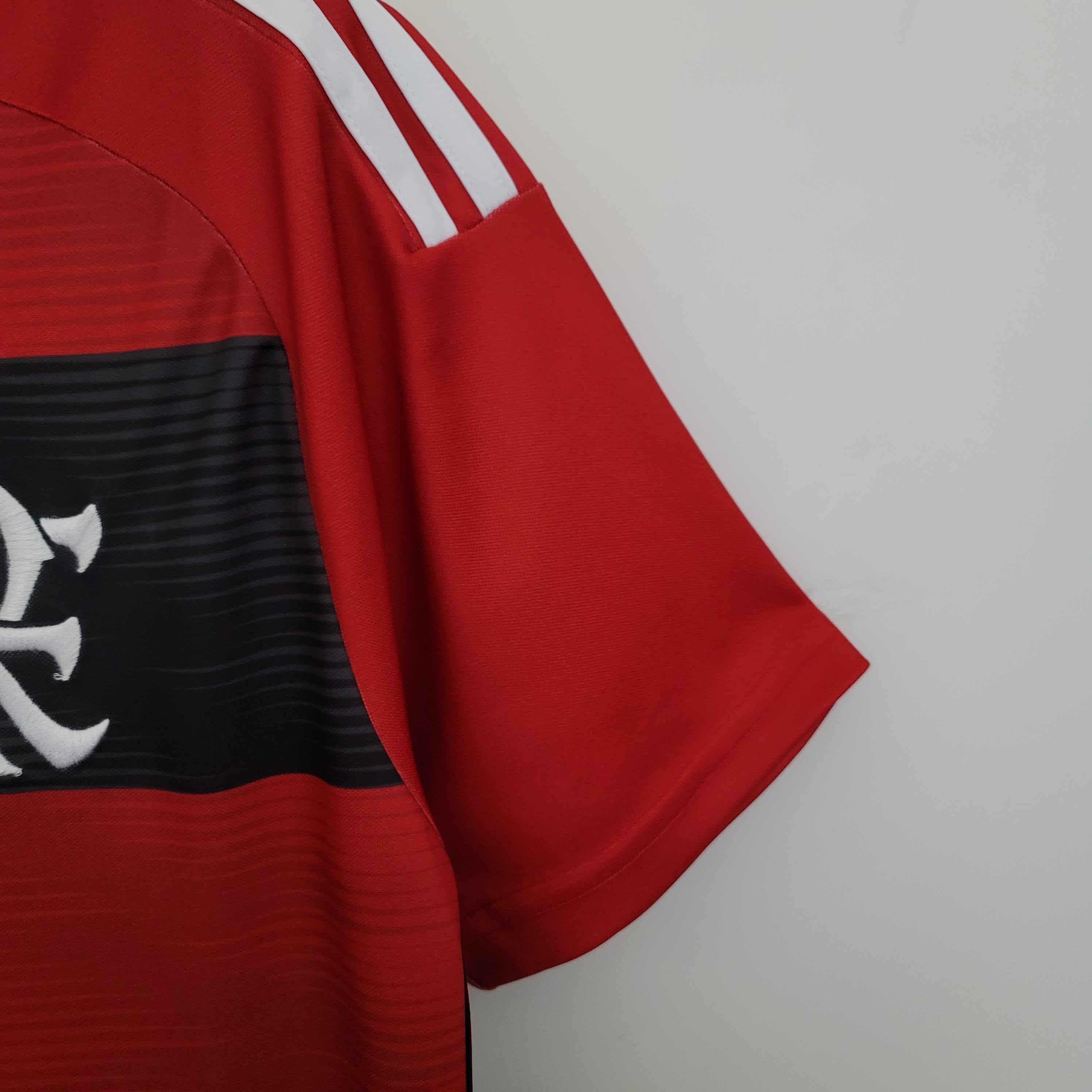 Flamengo e adidas lançam Manto 3 inspirado no movimento das arquibancadas -  Flamengo