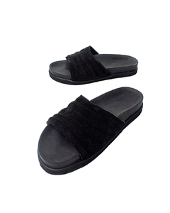 Chinelas preto