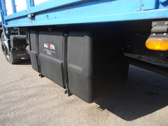 Tanque lateral 600 litros con soportes
