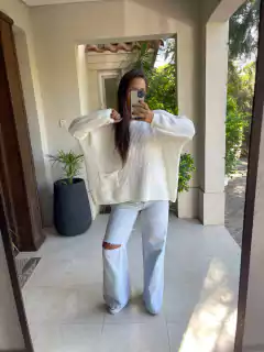 Sweater Petra con bolsillos en internet