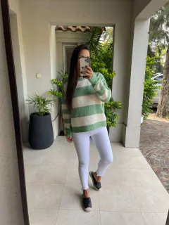 Sweater Bucle rayado en internet