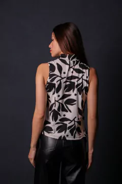 Musculosa Pomina (hojitas) - tienda online