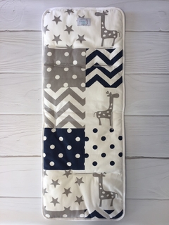 COLCHONCITO PATCHWORK AZUL, GRIS Y BLANCO