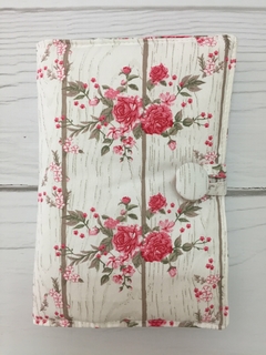 FUNDA LIBRETA SANITARIA FLORES ROSA