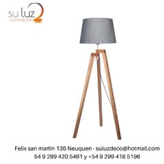 A26-lámpara de pie madera pantalla gris