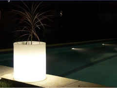 Maceta luminosa cuadrada