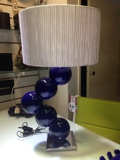 Lampara de Mesa violeta