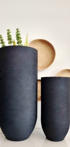 Maceta cónica alta  - Su Luz Deco