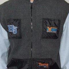 Chaleco con cuello impermeable en internet