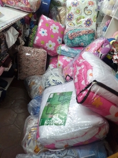 Acolchados liquidamos 1 1/2 pl. - comprar online