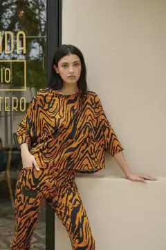 Conjunto Indira en internet