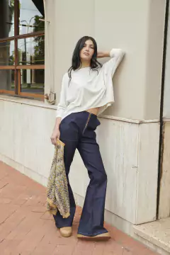 Básica Selena White