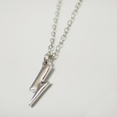COLLAR DIJE RAYO
