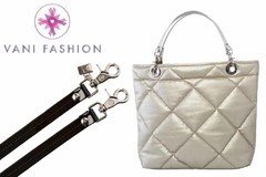 Image of BOLSA SUNDAR ROMBOS ZIPPER DORADA