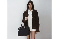 BOLSA SUNDAR CROSS BODY MEDIANA NEGRA - Vani Fashion