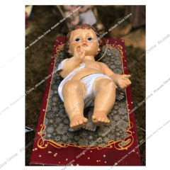 niño jesus pesebre resina alcasatu Italia fars nino nacimiento