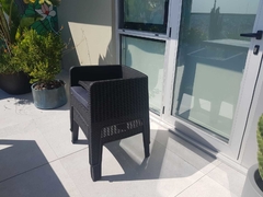 Set Mesa 70x70 + 2 Sillones Milo