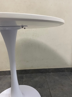Mesa Tulip Laqueada 120 cm