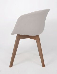 Sillon Tulip Tapizado Beige pata Madera
