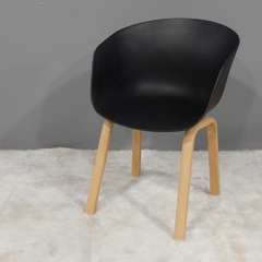 Sillon Hay Negro base Acero