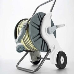 Enrollador De Manguera Con Ruedas Comfort Rehau - comprar online