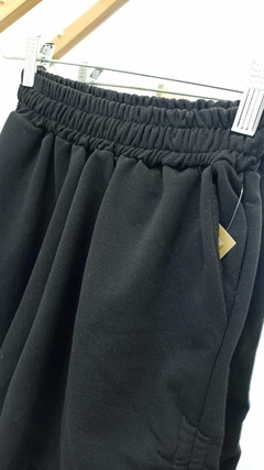 SHORT NEGRO REG. LAT - comprar online