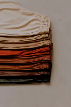 Pantalon Meta - comprar online