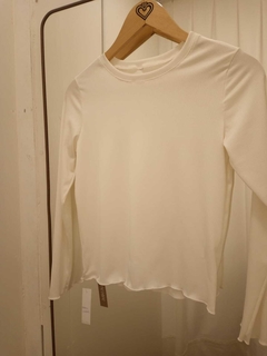 REMERA LONDRES MANGA LARGA MORLEY BLANCA PERLADA