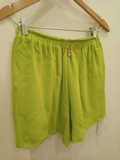 SHORT LUCÍA en internet