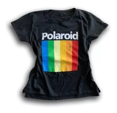 Remera negra Polaroid