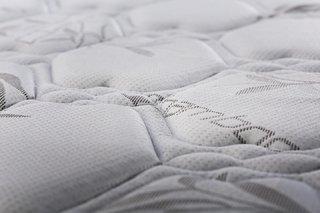 Colchón y Sommier Boreal Bamboo Pillow top - Resortes Continuos - tienda online