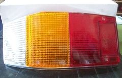 Lentes Traseros Peugeot 504 Familiar El Juego